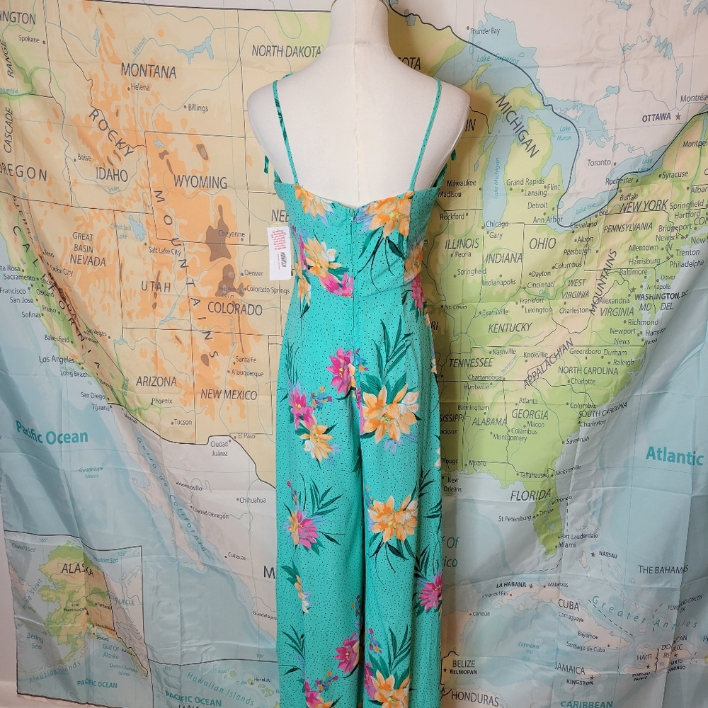 NWT Adorable Gianni Bini Long Pant Jumpsuit Beautiful Summer Colors Size S - Picture 6 of 16